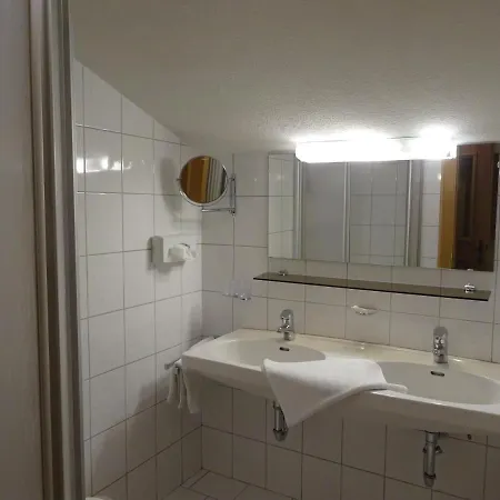 Haus Anna 장크트안톤암아를베르크